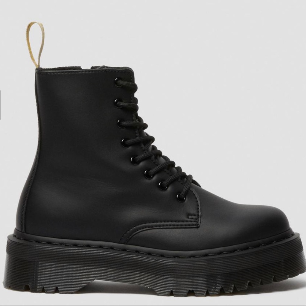Dr. Martens US Women’s Sz 9 VEGAN JADON II MONO PLATFORM BOOTS, Matte Black
